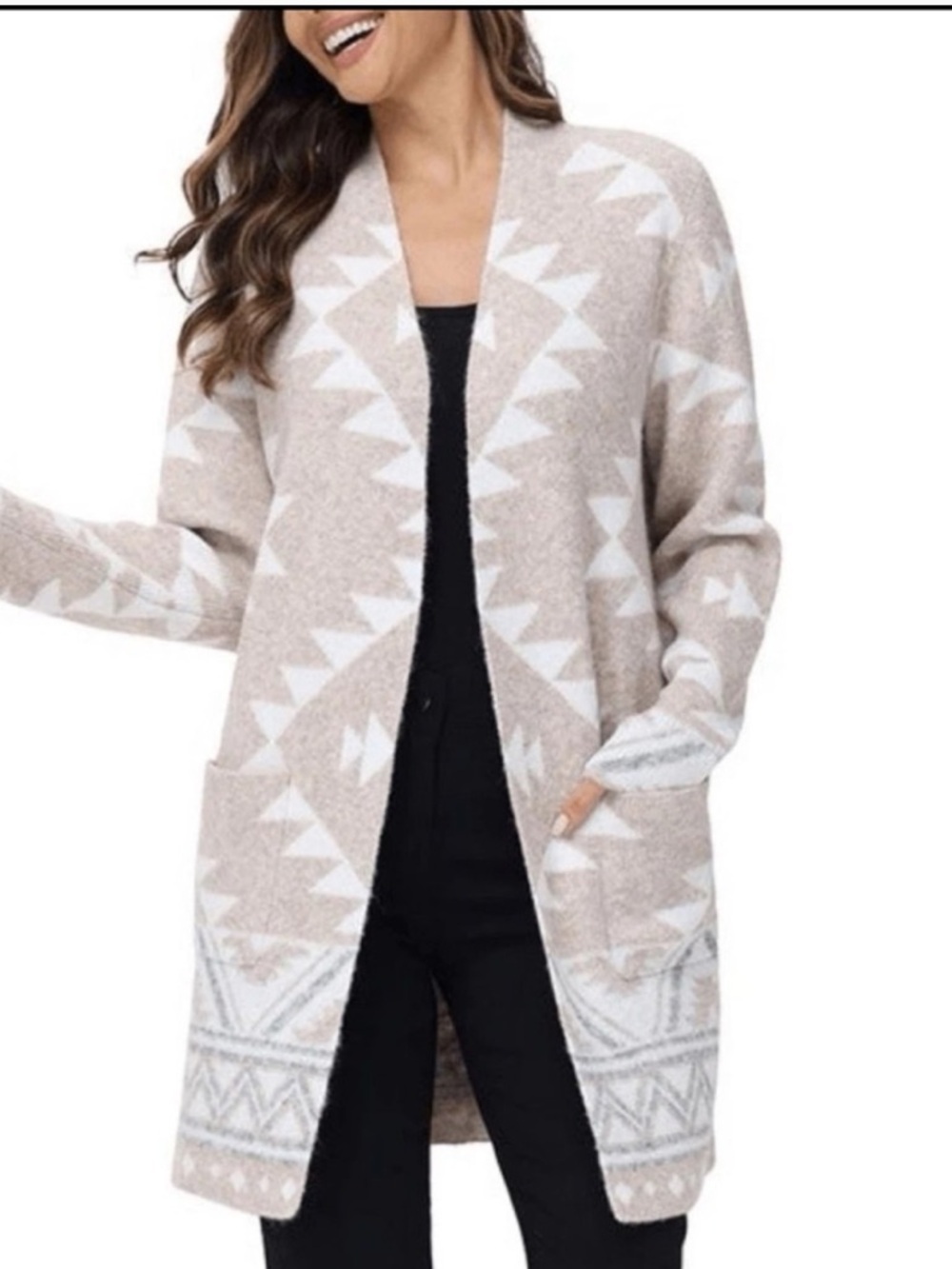 Frye Beige Geometric Print Cardigan
Sweater M
